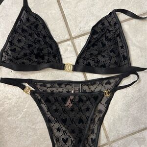 Victoria's Secret Black Sheer Lingerie set NWT XL Valentine’s Day logo gold